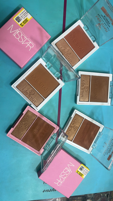 رژ گونه و هایلایتر میس استار